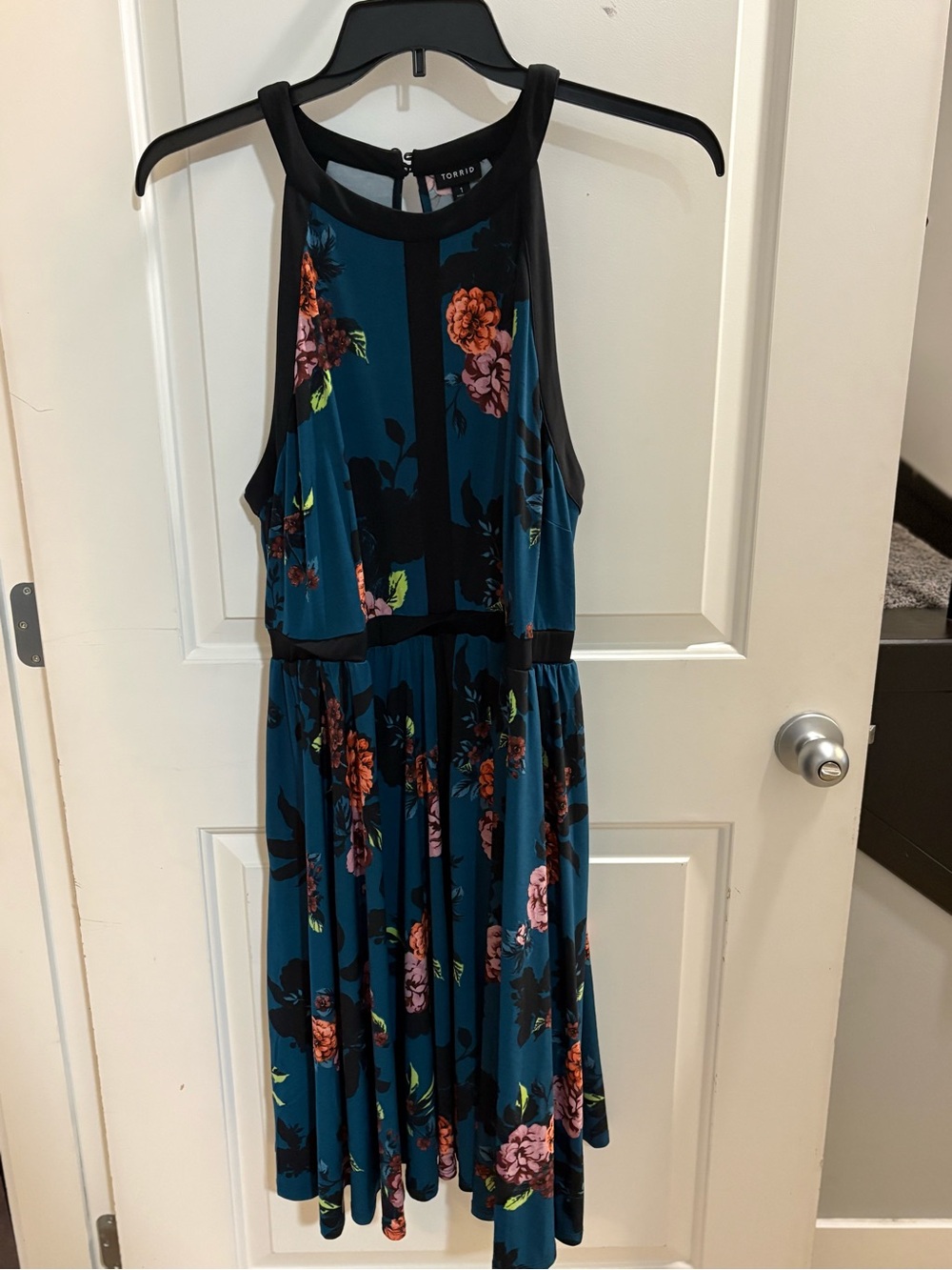 Torrid studio knit Teal Floral Halter Midi Dress with Pockets | Size 1